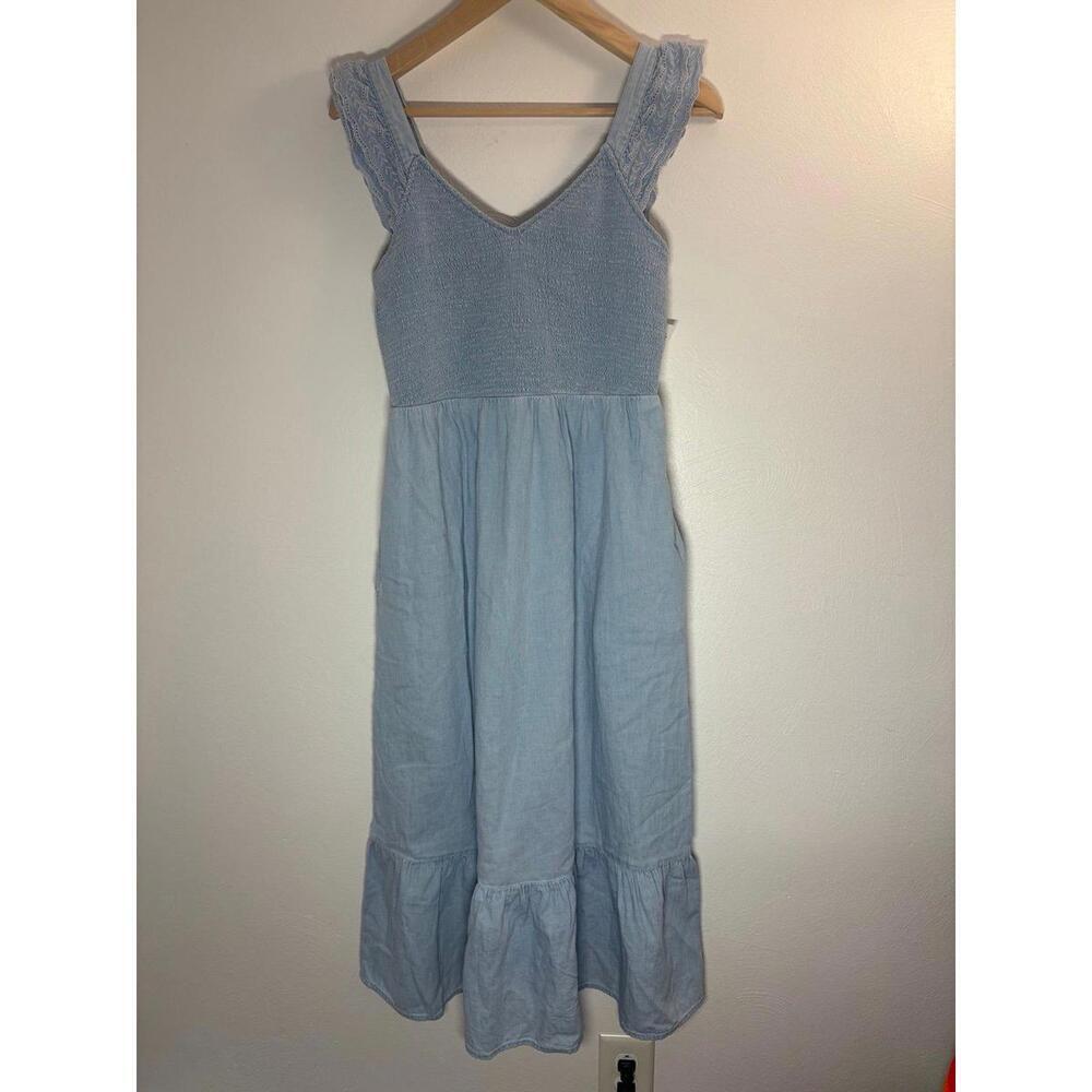 Old Navy Fit & Flare Jean Smocked Midi Dress Size Small